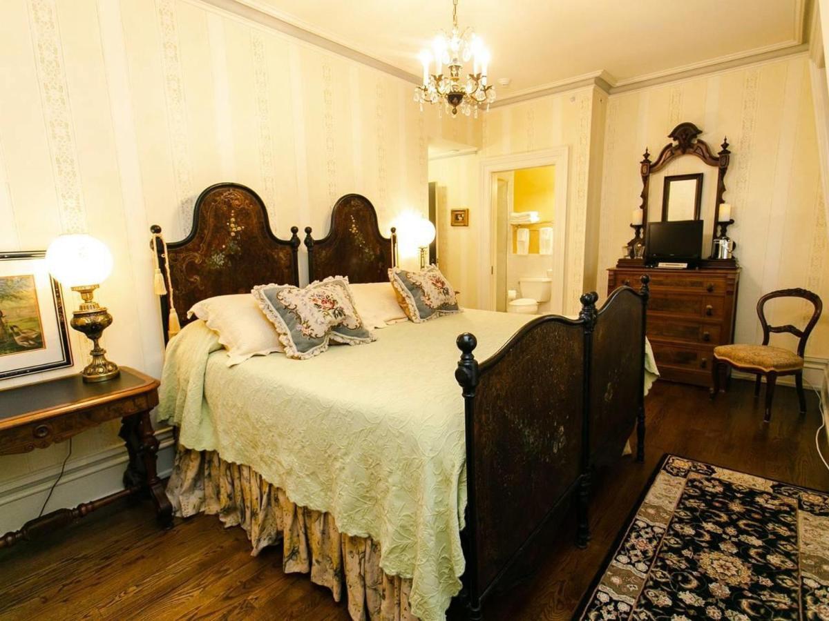 Silas W Robbins B&B Wethersfield ภายนอก รูปภาพ